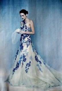 blue floral wedding dress 2018/2019