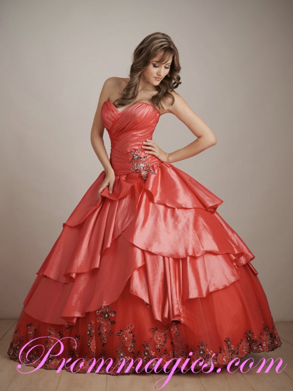  Quinceanera  Dresses  red  and gold  looks B2B Fashion