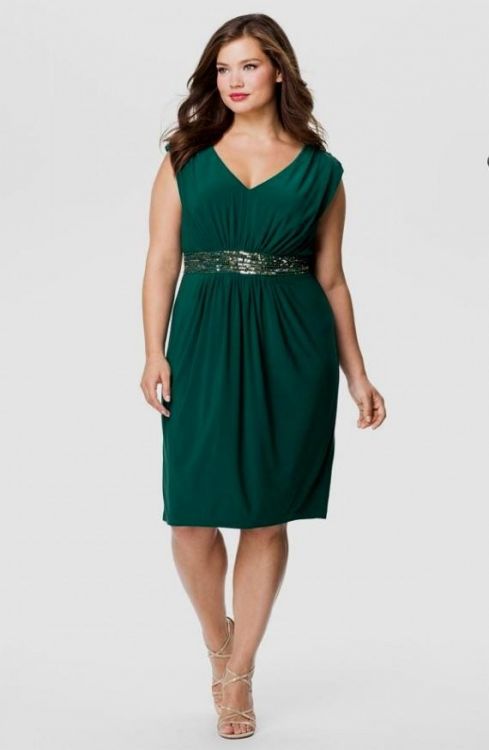  emerald  green  plus  size  bridesmaid  dresses  looks B2B Fashion