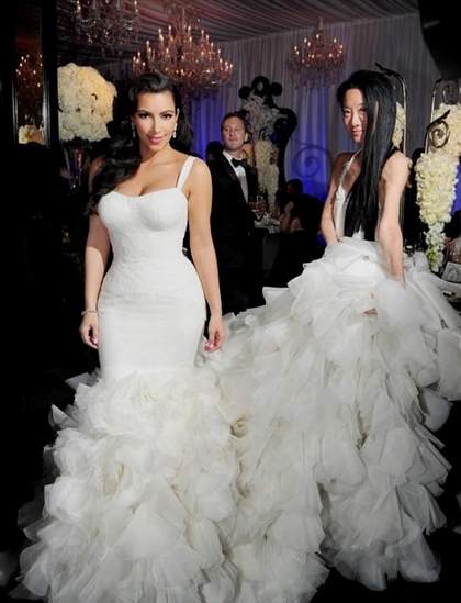 kim kardashian wedding dress 3 2018