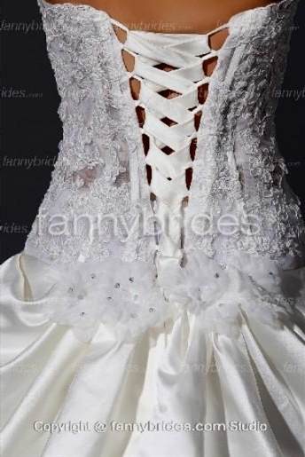 wedding dress lace up back 2018