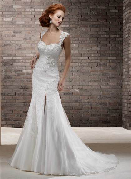 wedding dresses with lace straps 2018