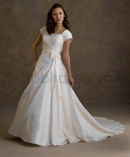 a line wedding dresses with sleeves 2018/2019