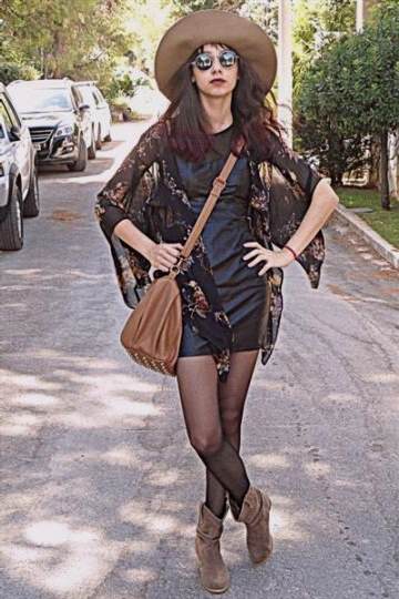 black lace dress with cowboy boots 2018/2019