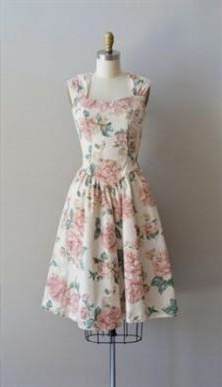 cute vintage floral dress 2018/2019