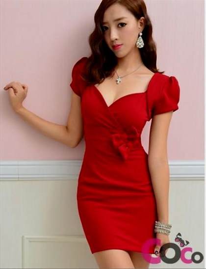 short red dress with sleeves 2018/2019