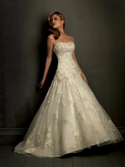 simple strapless lace wedding dress 2018/2019