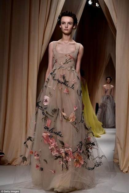 valentino gowns runway 2018-2019