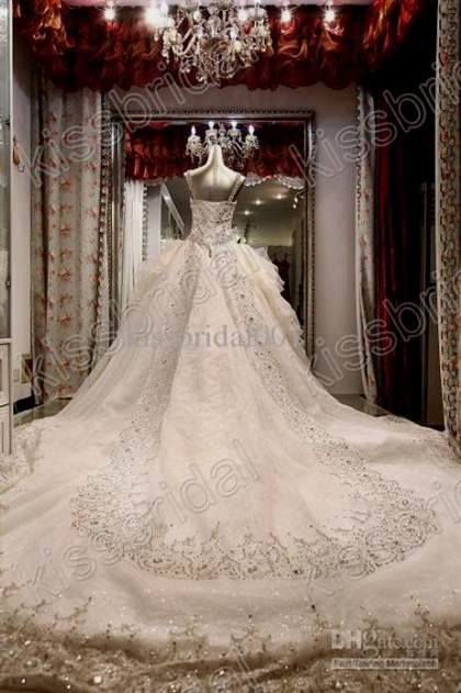 white wedding dresses with diamonds on the top 2018-2019