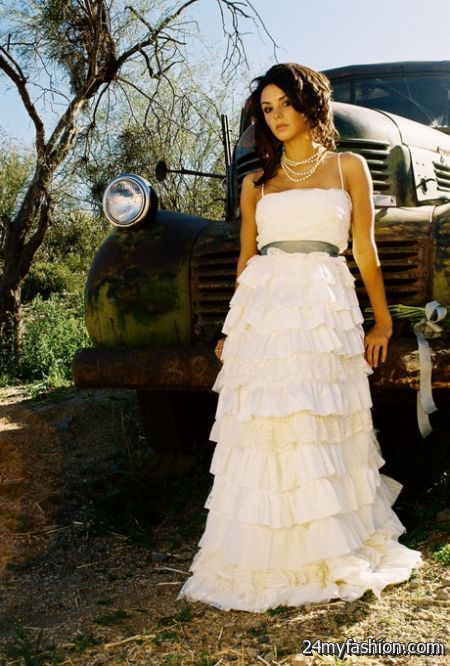 Country wedding gowns review