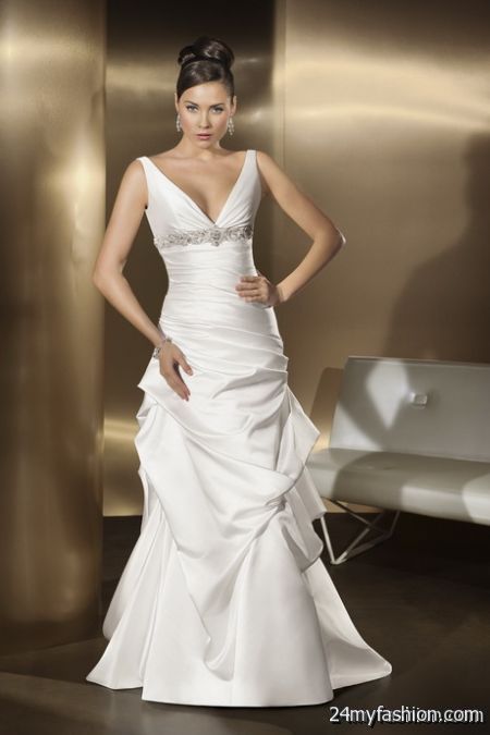 V neck wedding gowns review