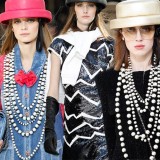 Chanel_fall_winter_2016_2017_collection_Paris_Fashion_Week1