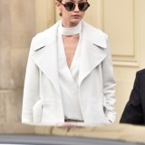 Gigi-Hadid-arrives-at-the-Chanel-Haute-Couture-SpringSummer-20162017-showcase-at-the-Paris-Fashion-Week