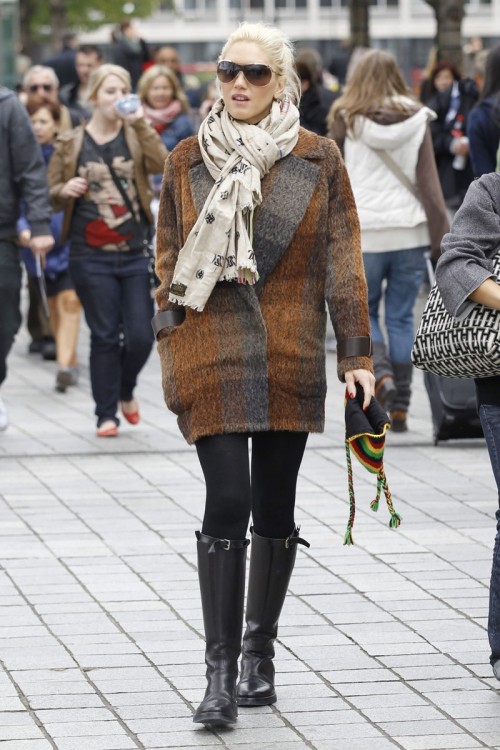 Celebrity_Winter_Street_Style_Fashion_Trends.jpg