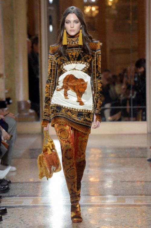 versace-mens-fall-2018-milan-fashion-week-mfw-004-682x1024.jpg