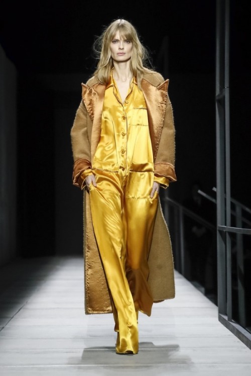 Bottega-Veneta-Fall-Winter-2018-2019-New-York-Fashion-Week-1.jpg