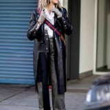 street-style-new-york-fashion-week-fw-2018-2019_80.jpeg