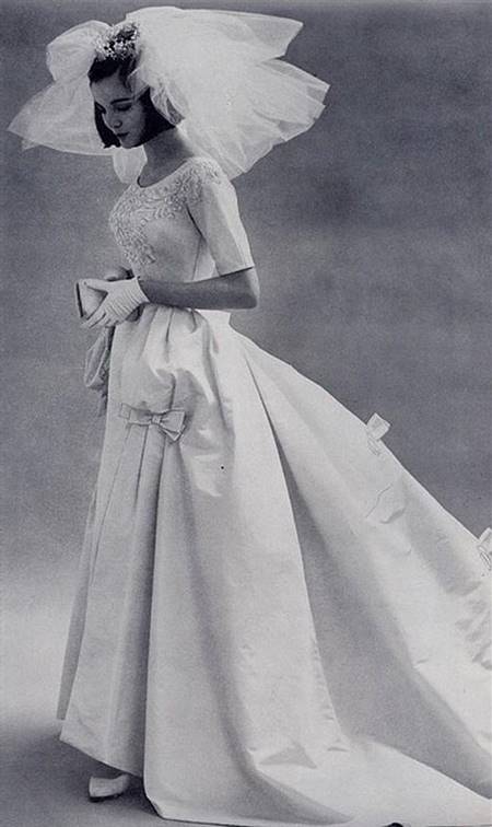 1960s wedding dress