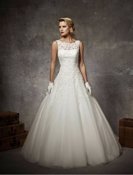 Aline lace wedding dress