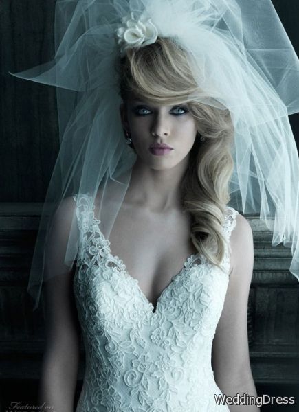 Allure Couture Spring women’s Bridal Collection