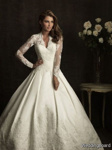 Ball Gown Wedding Dresses For the Hidden Cinderella Side