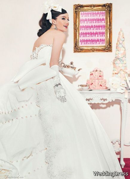 Barbie Bridal Wedding Dresses                                      Gowns from the Sixth Collection