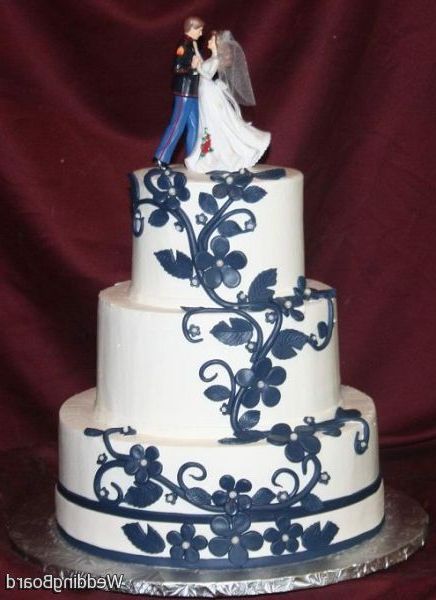 Blue Wedding Cake in Fresh Season of Wedding