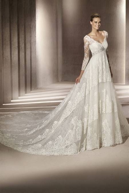 Classic lace wedding dress