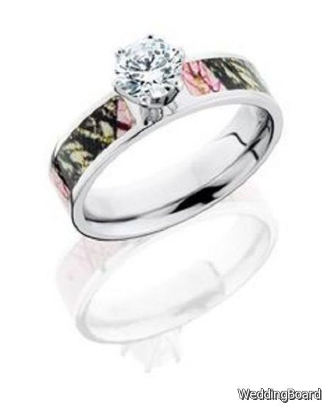 Diamond camouflage wedding rings