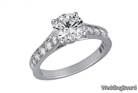 Engagement ring cartier