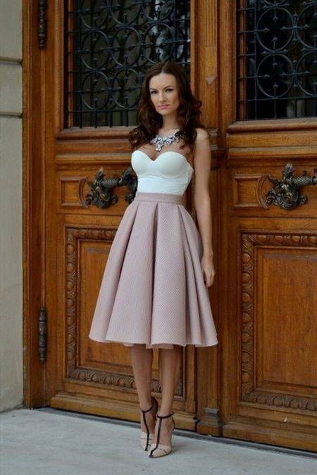 Fitted dress for wedding guest