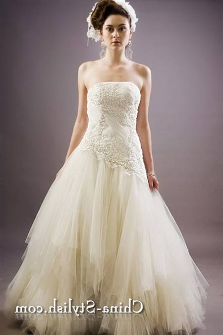Fitted wedding gowns
