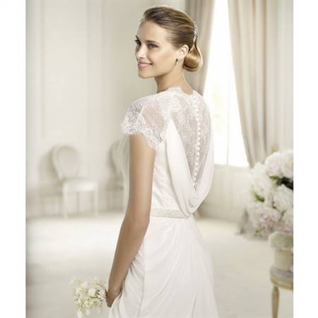 Lace and chiffon wedding dress