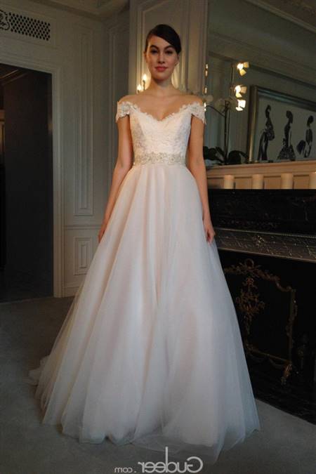 Lace and tulle wedding dress