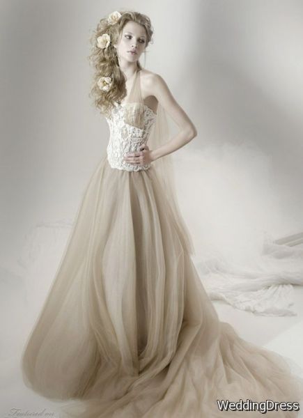 Marina Mansanta Wedding Dresses                                      Ninfe Bridal Collection