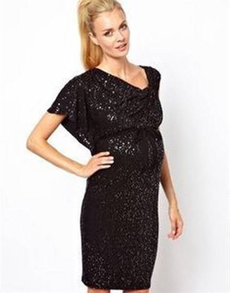 Maternity dresses for a wedding guest