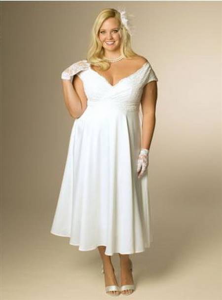 Plus size wedding dresses informal