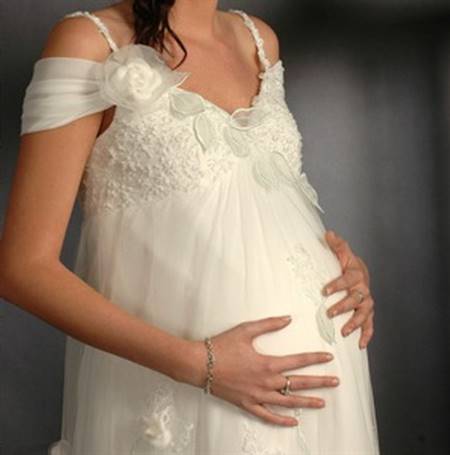Pregnancy wedding dresses