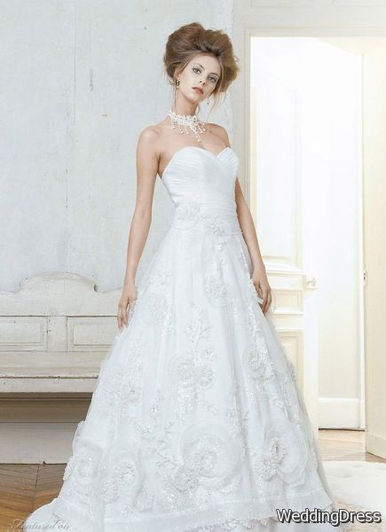 Pronuptia Wedding Dresses women’s                                      Féerie Bridal Collection