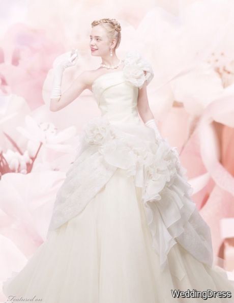 Royal Executive Wedding Dress Collection by Takami Bridal