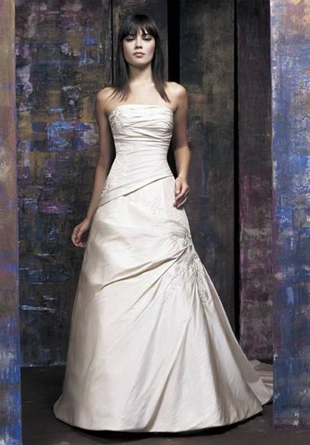 Wedding bridal gowns