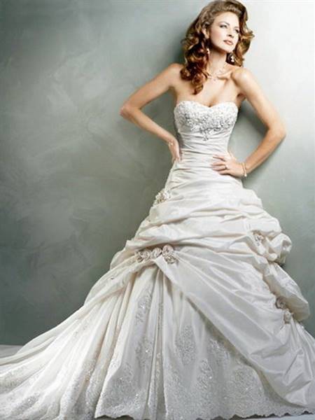 Wedding dress gowns