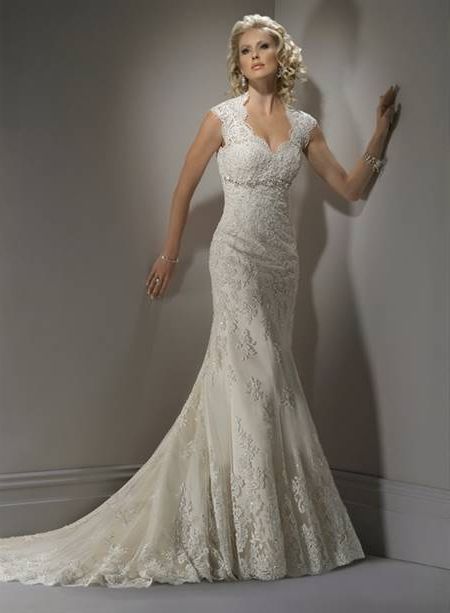 Wedding dress with lace