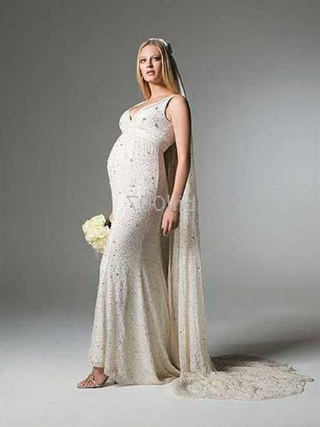 Wedding dresses for pregnant women