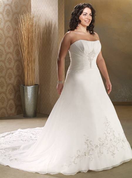 Wedding dresses for thick women