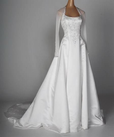 Wedding gowns with long sleeves