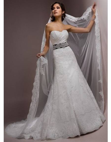 White lace wedding dress