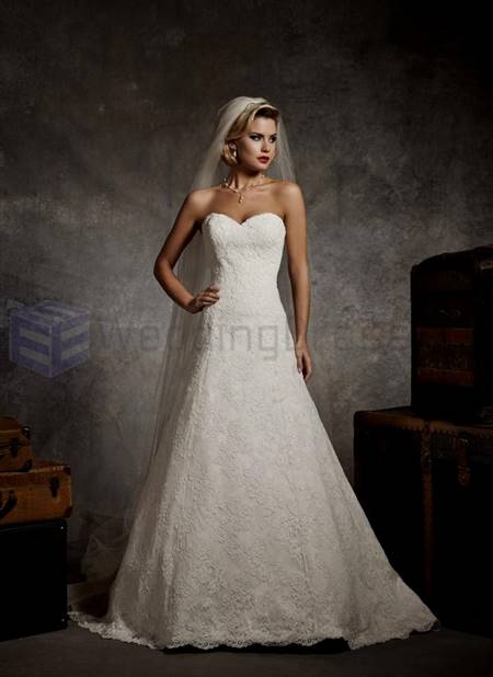 a line wedding dress sweetheart neckline
