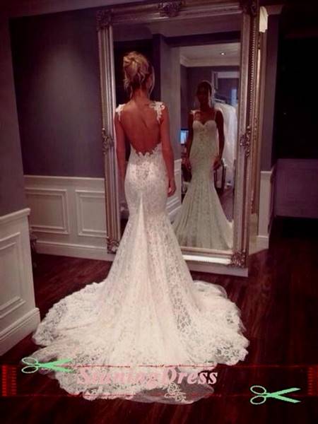 backless fishtail wedding dress