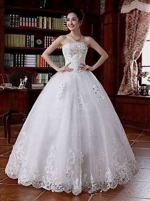 ball gown wedding dresses with sweetheart neckline